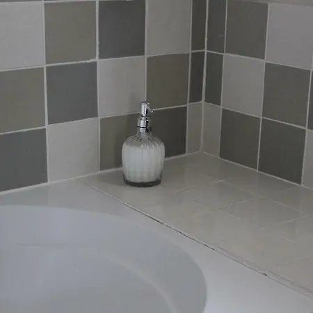 Pitchounette לינה וארוחת בוקר